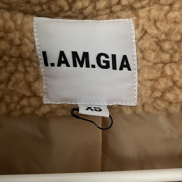 IAMGIA Pixie Coat Camel Sherpa XS Oversized Teddy Jacket Women's Faux Fur Zip Up - Picture 3 of 5